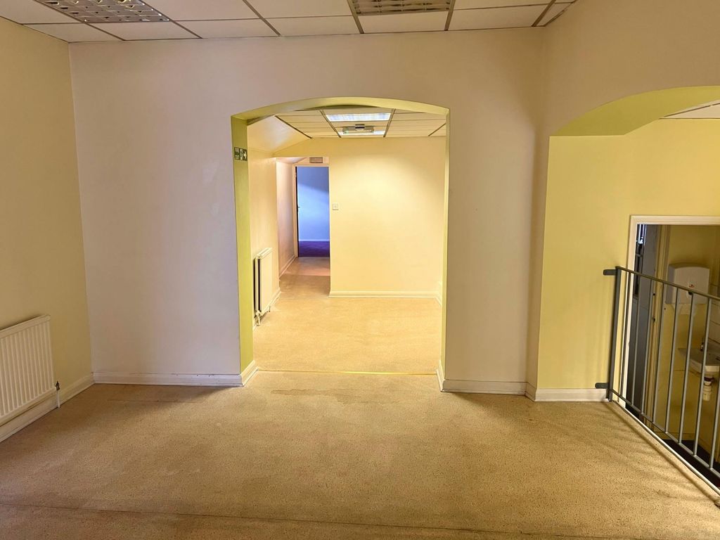 Property photo 3 of 14 Img_4643.Jpeg