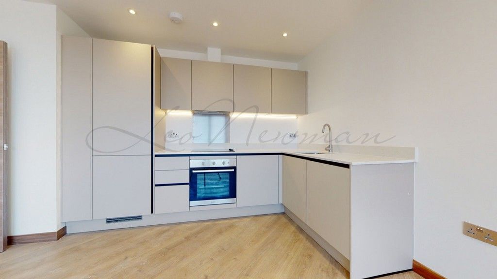 Property photo 3 of 12 Jpg