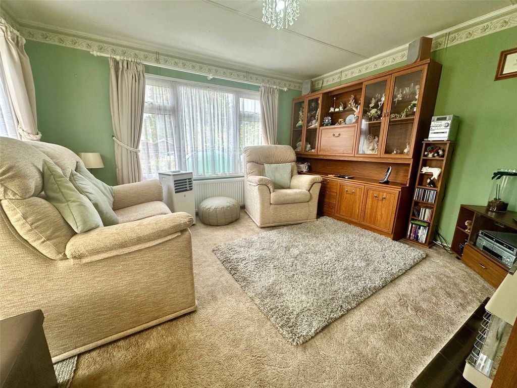 Property photo 2 of 10 Picture No. 01