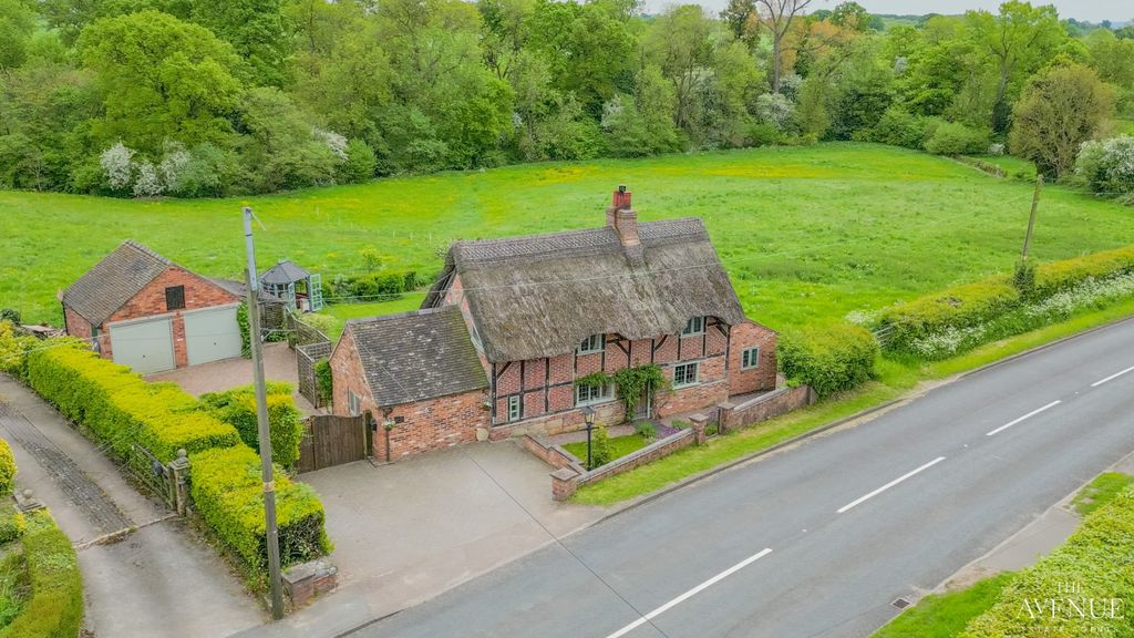 Property photo 1 of 28 2420751
