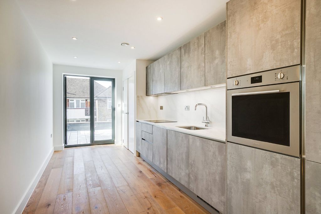 Property photo 1 of 11 Picture No. 07