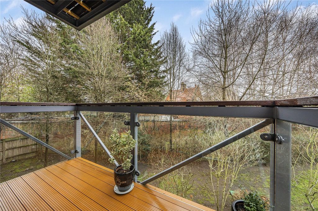 Property photo 2 of 10 Picture No. 04