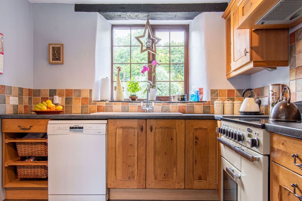 Additional image 6 of 4 bed semi-detached house for saleLiskeard PL14