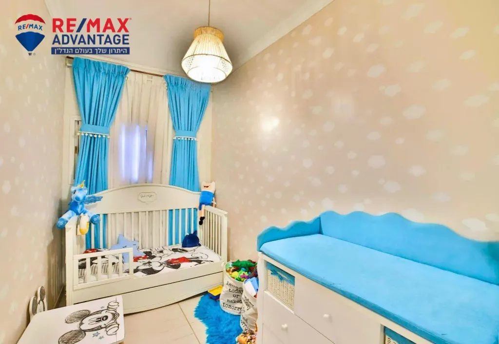 Property photo 2 of 5