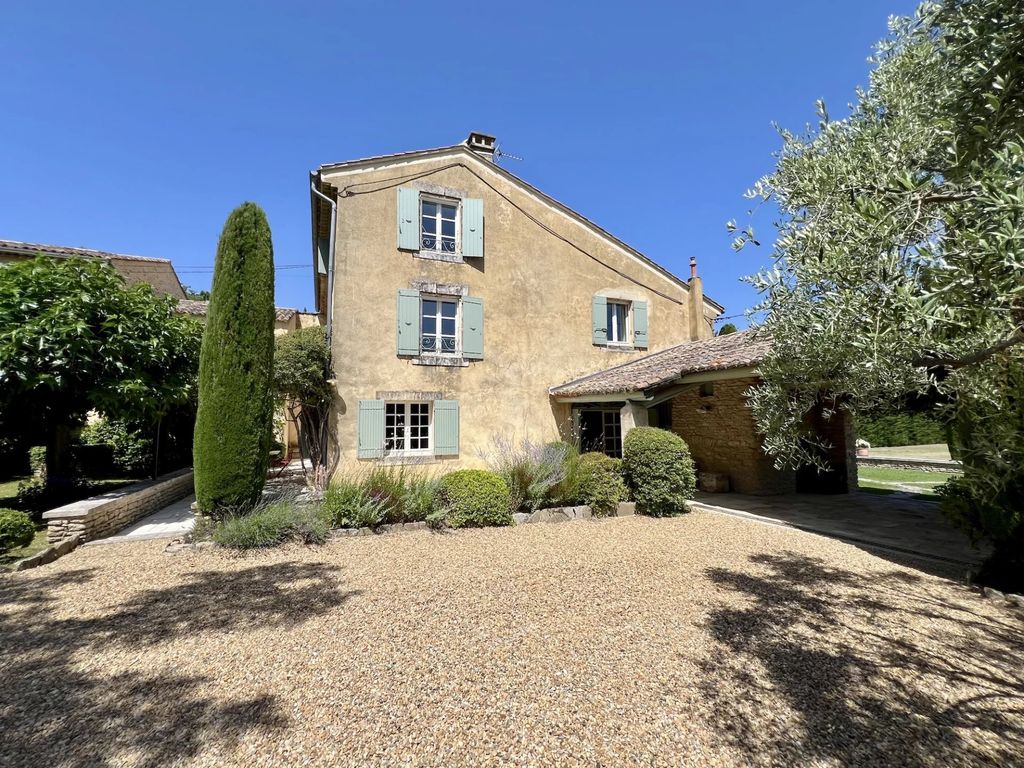 Property photo 1 of 28