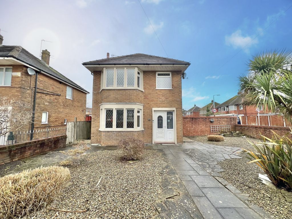 Property photo 1 of 21