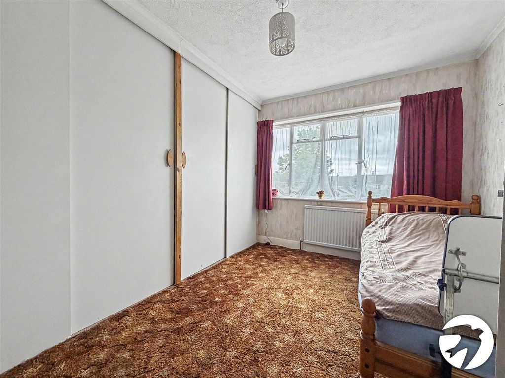 Property photo 2 of 11 Bedroom
