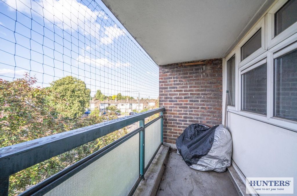 Property photo 3 of 13 Balcony