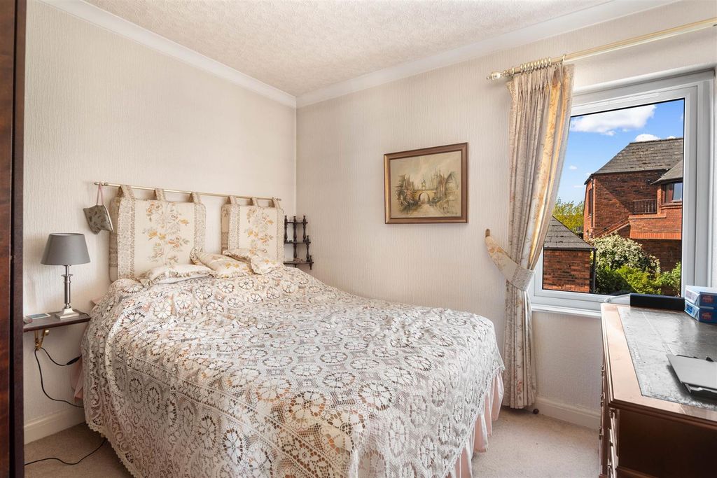 Additional image 7 of 2 bed flat for saleAvonside, Mill Lane, Stratford Upon Avon CV37