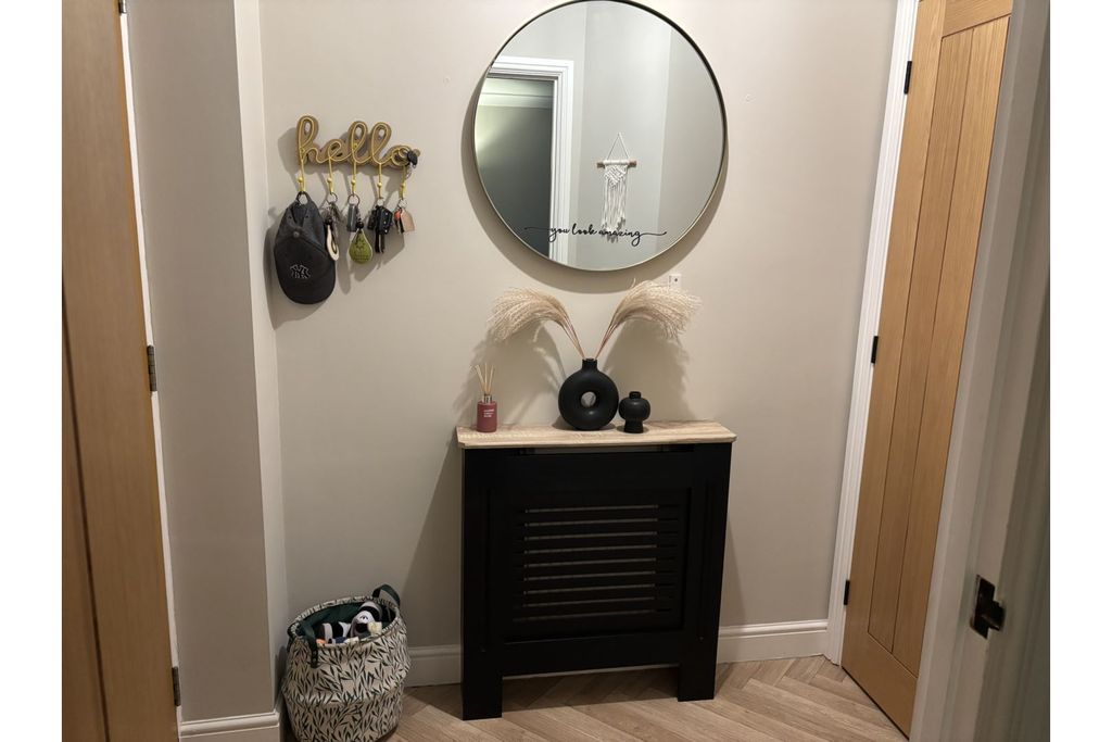 Property photo 2 of 21