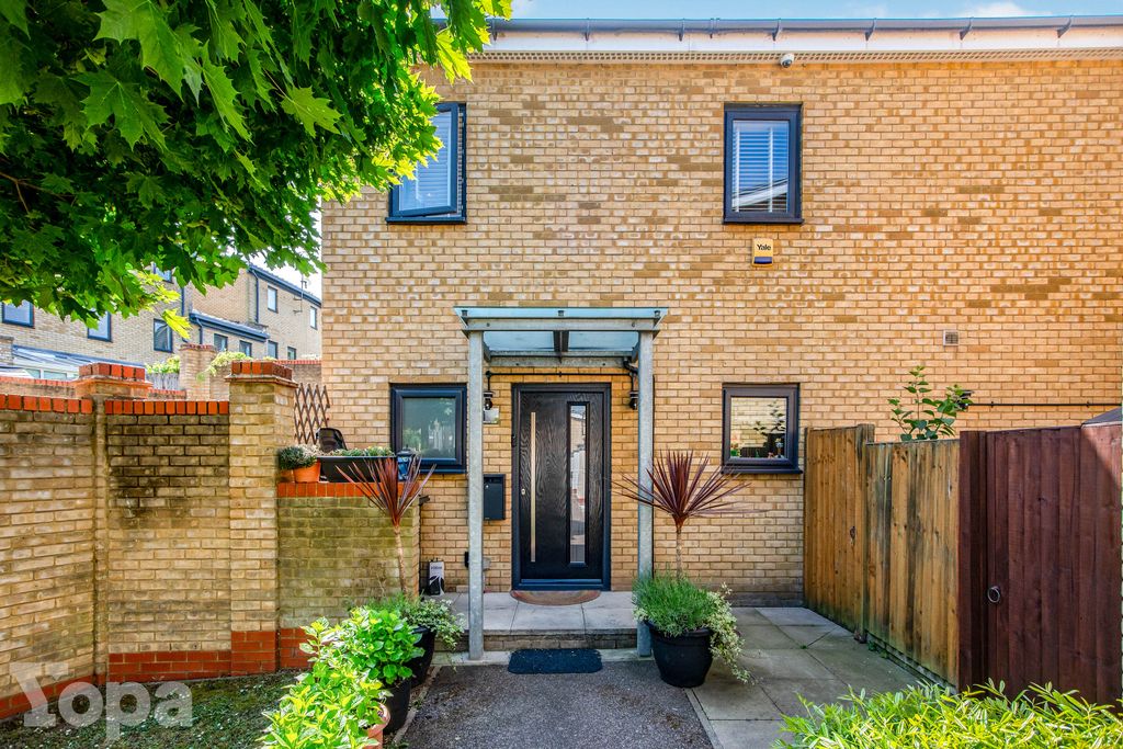 Additional image 20 of 3 bed detached house for saleBrambling Close, Greenhithe DA9