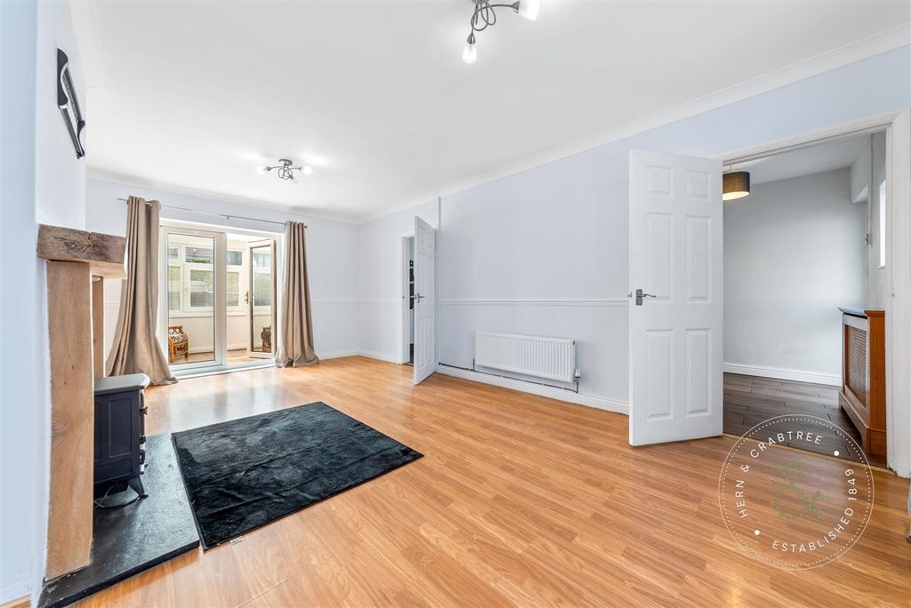 Property photo 3 of 29 Doyle-Avenue-12.Jpg