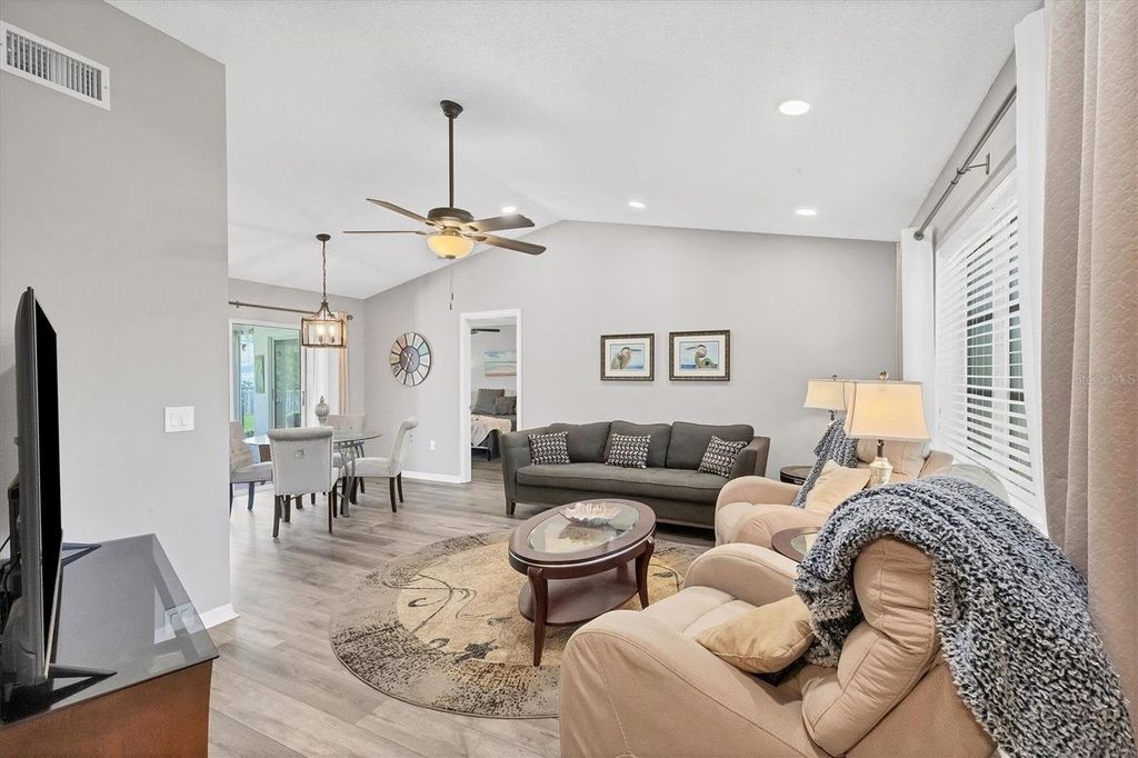 Property photo 3 of 19 <Alttext/>