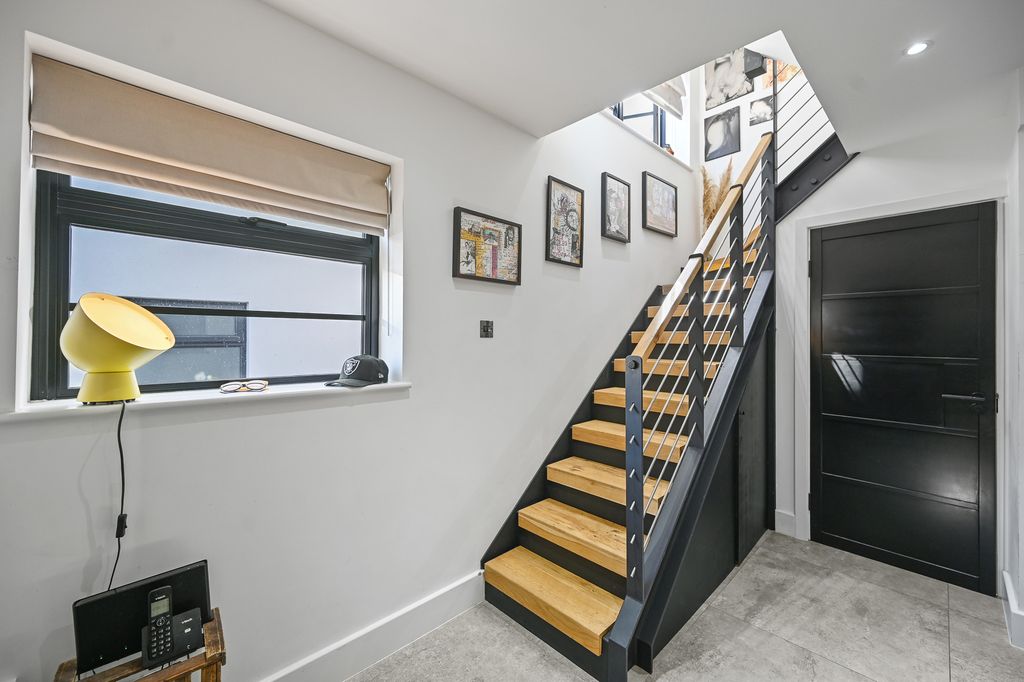 Property photo 1 of 14 11
