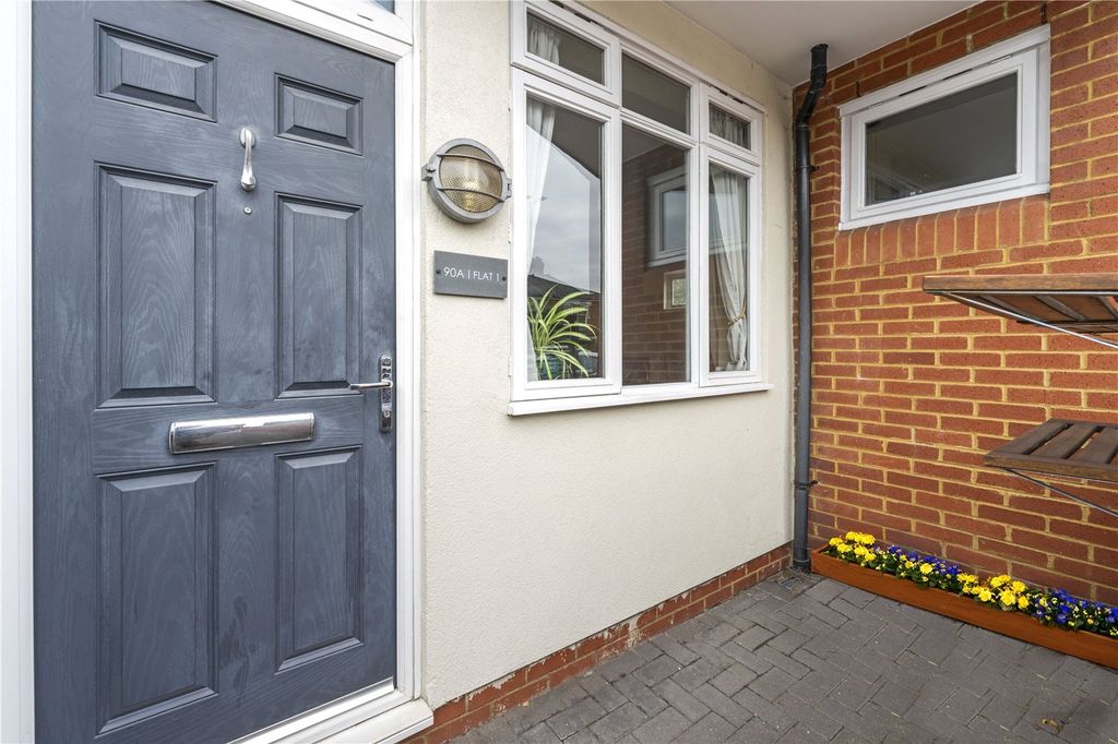 Property photo 1 of 8 Picture No. 18