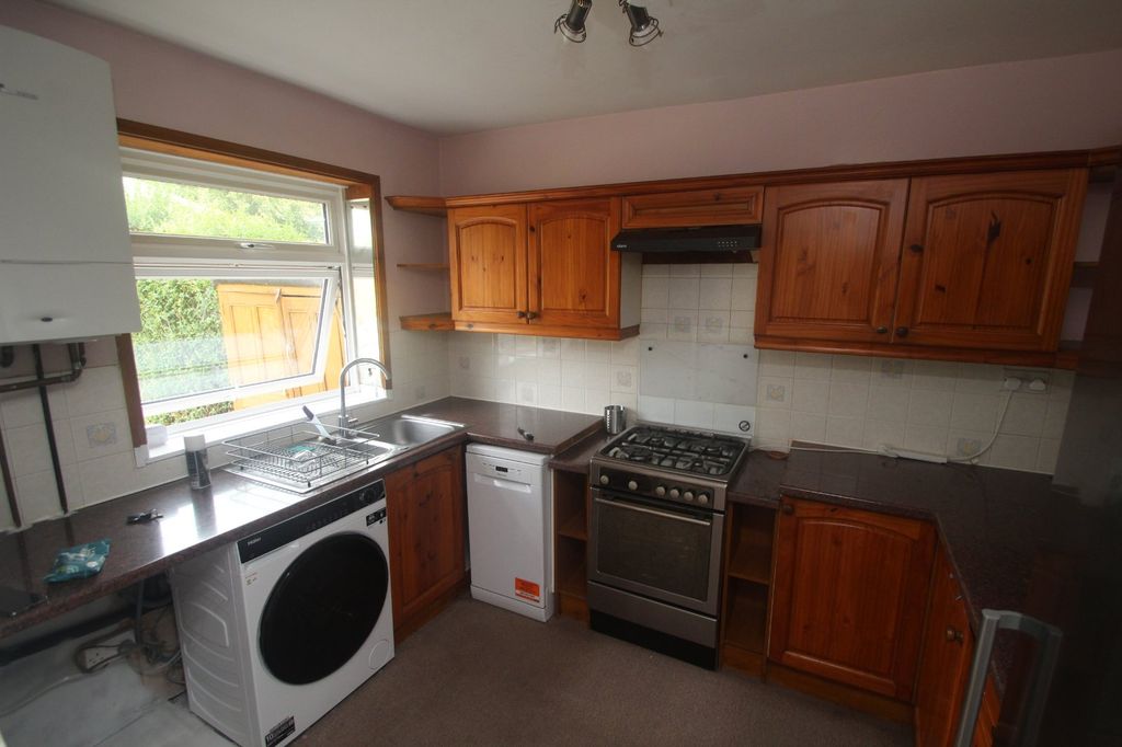 Property photo 3 of 15 Picture No. 17