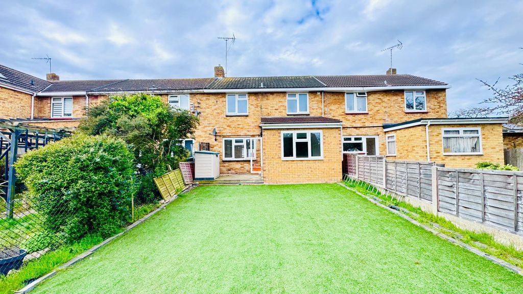 Property photo 1 of 12