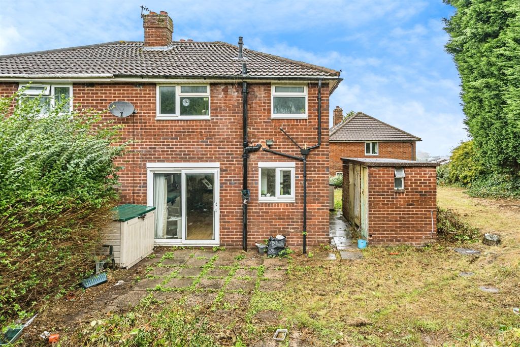 Middlefield Road, Tividale, Oldbury B69, 3 bed semi-detached house for ...