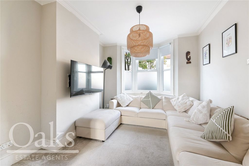 Property photo 2 of 12 Picture No. 05