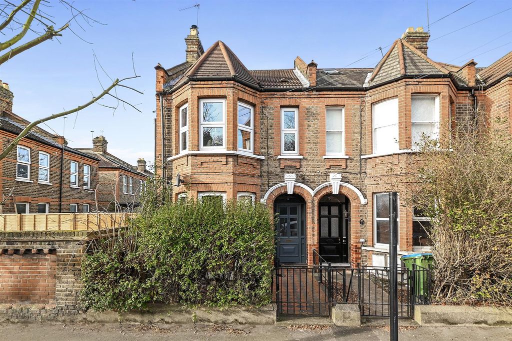 Property photo 1 of 16 1