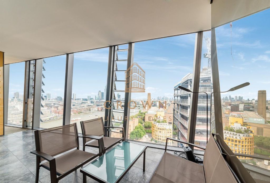 Property photo 3 of 16 One Blackfriars, 20951 (7).Jpg