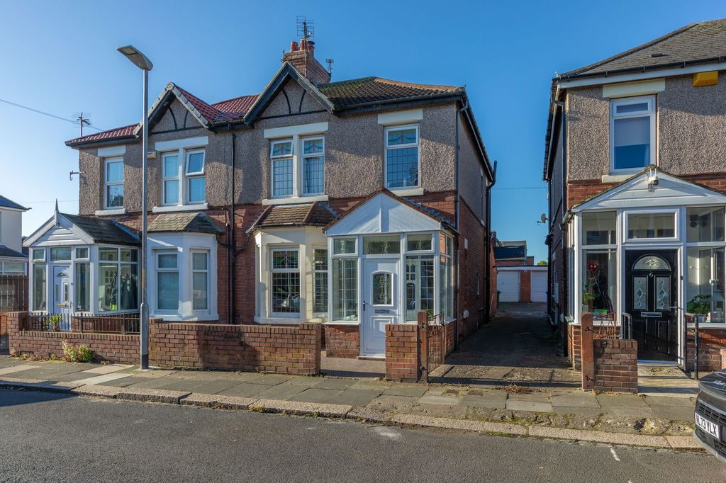 Property photo 1 of 22