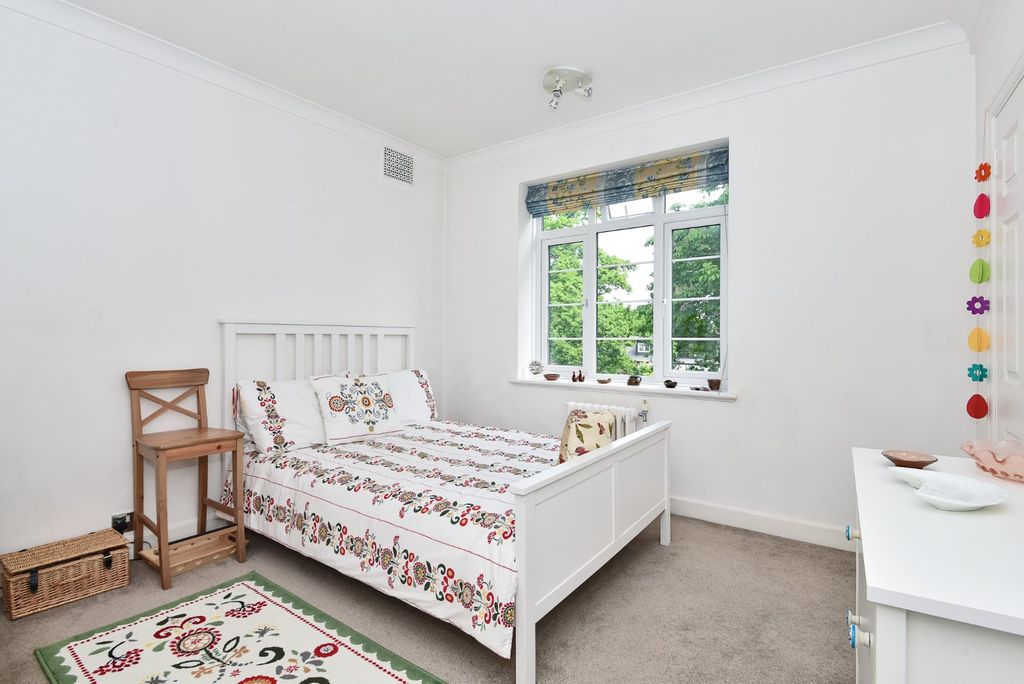 Property photo 2 of 6 Picture No. 04