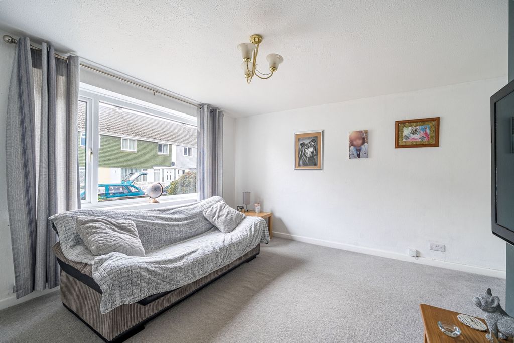 Property photo 3 of 20 1437790-12-69De6Bac90Fb4