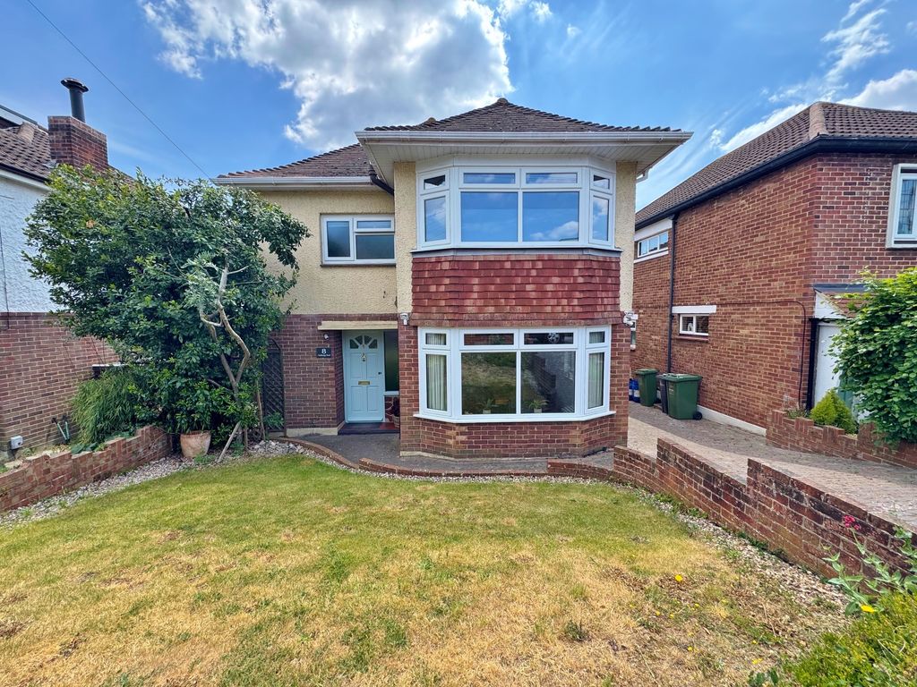 Property photo 1 of 21