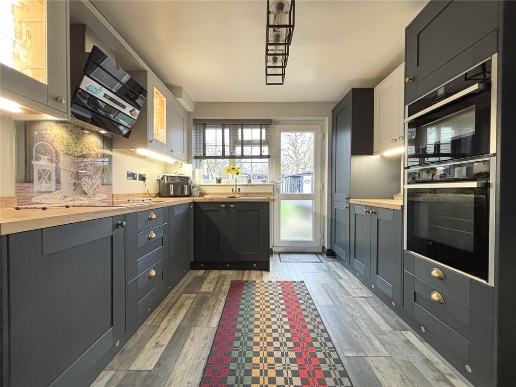 Property photo 2 of 14 Picture No. 06