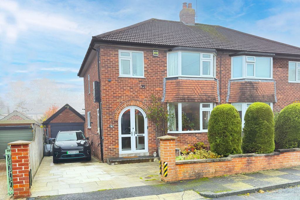 Property photo 1 of 13