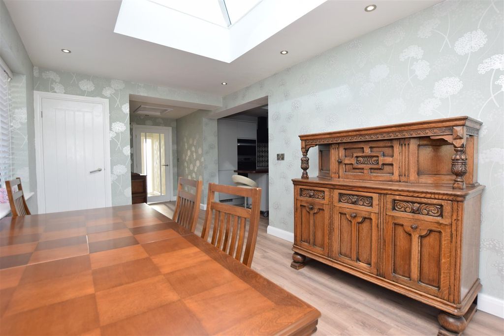 Additional image 10 of 3 bed detached bungalow for saleClwydian Avenue, St. Asaph LL17