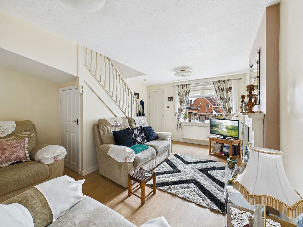 Property photo 2 of 11