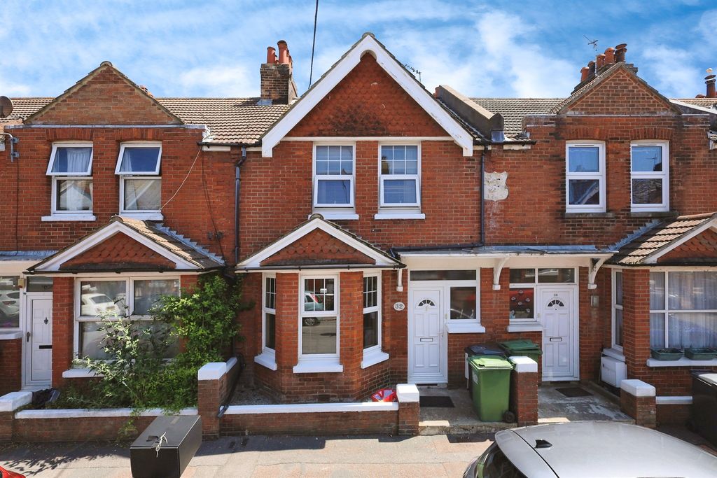 Property photo 1 of 14