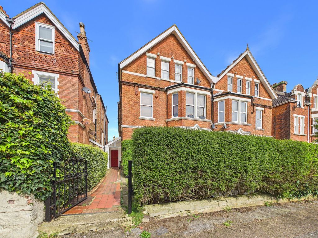 Property photo 1 of 15 Frontage