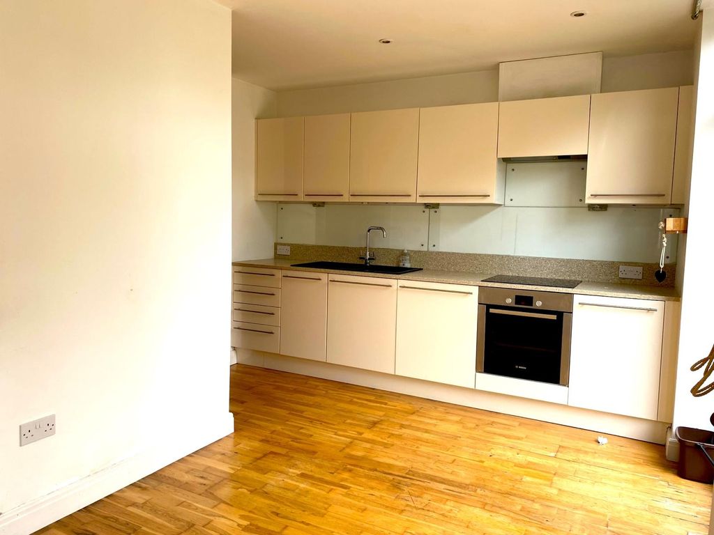 Property photo 3 of 8 View