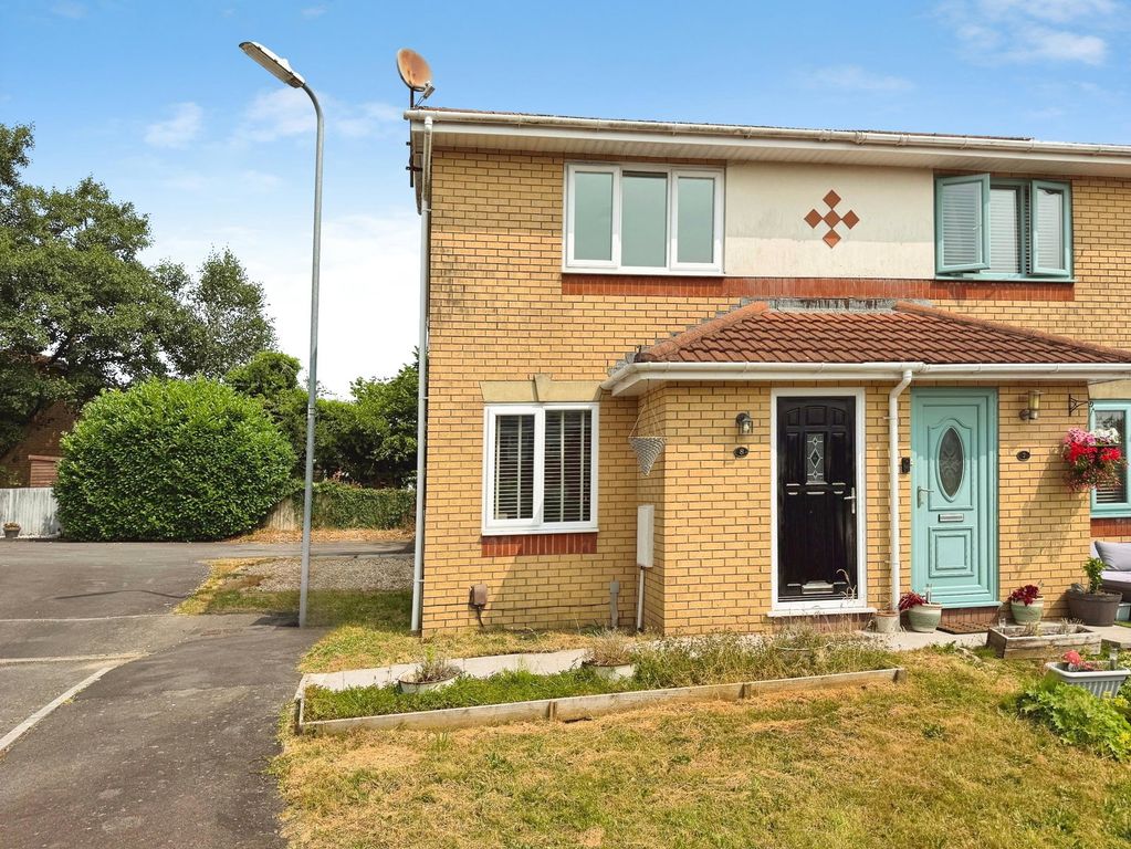 Property photo 1 of 12