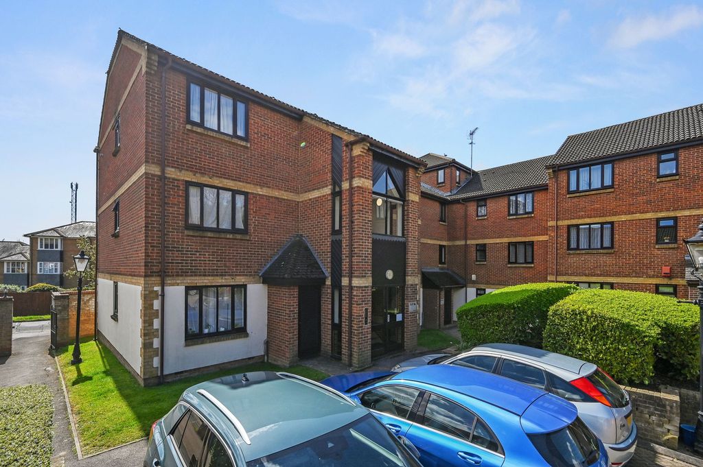 Property photo 1 of 7