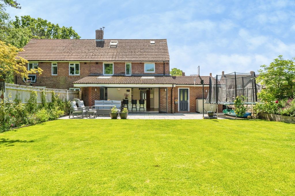 Property photo 1 of 23