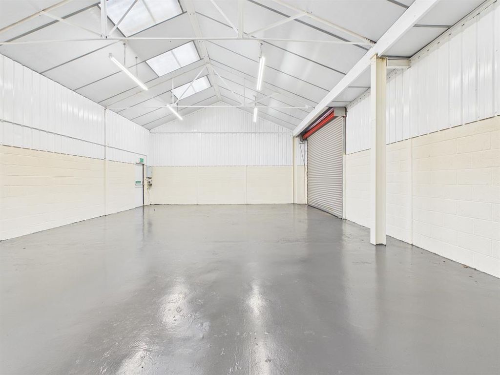 Property photo 1 of 4 Photo