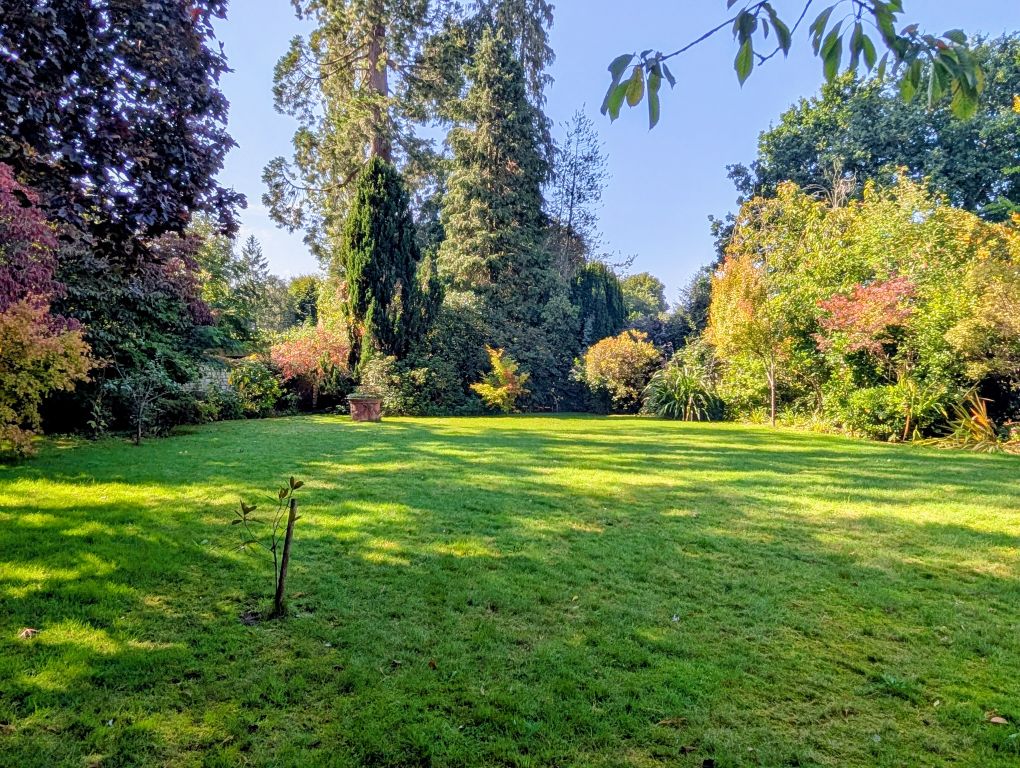 Property photo 2 of 12 2