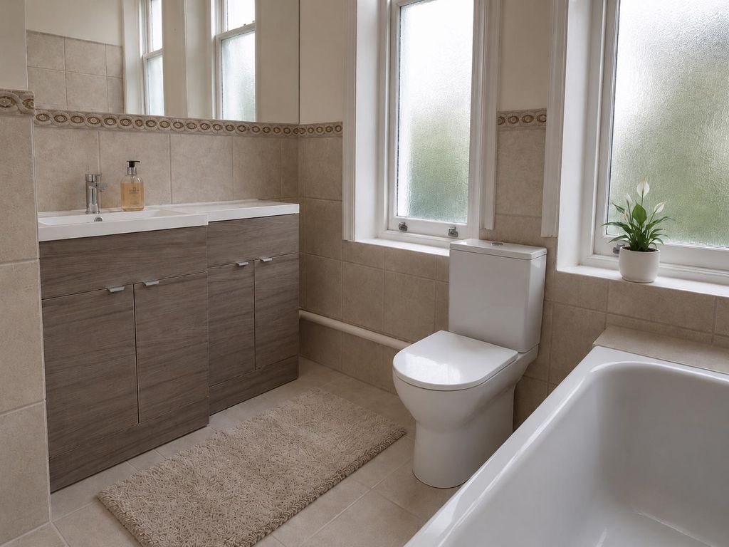 Property photo 3 of 5 Bathroom