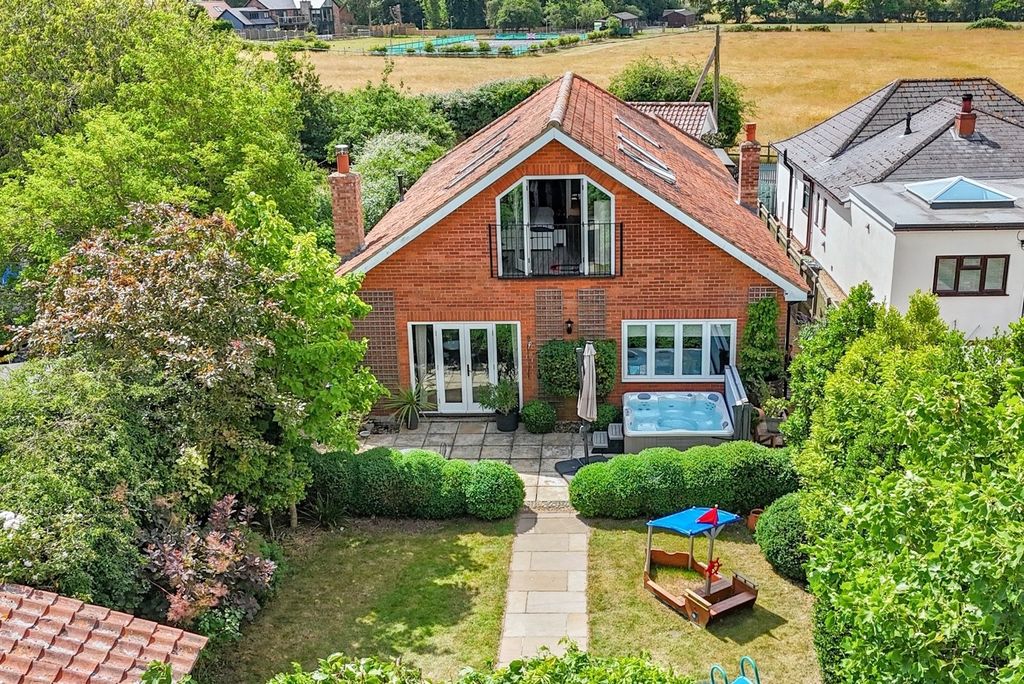 Property photo 1 of 34 2514710