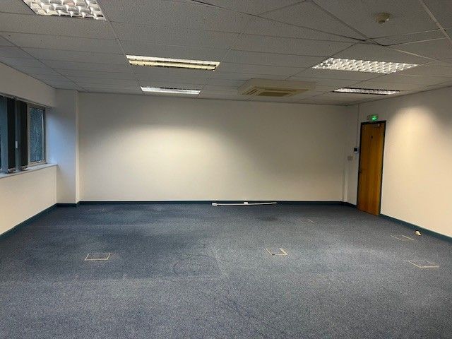 Property photo 2 of 7 Photo 5