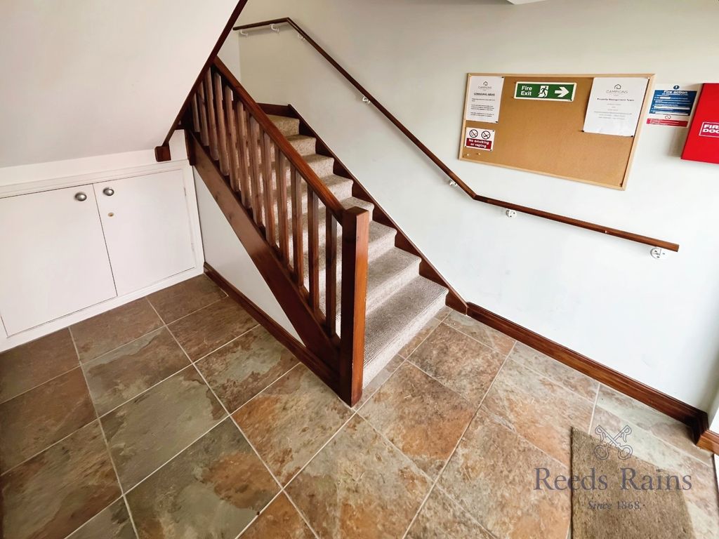 Property photo 2 of 15 Picture No. 13