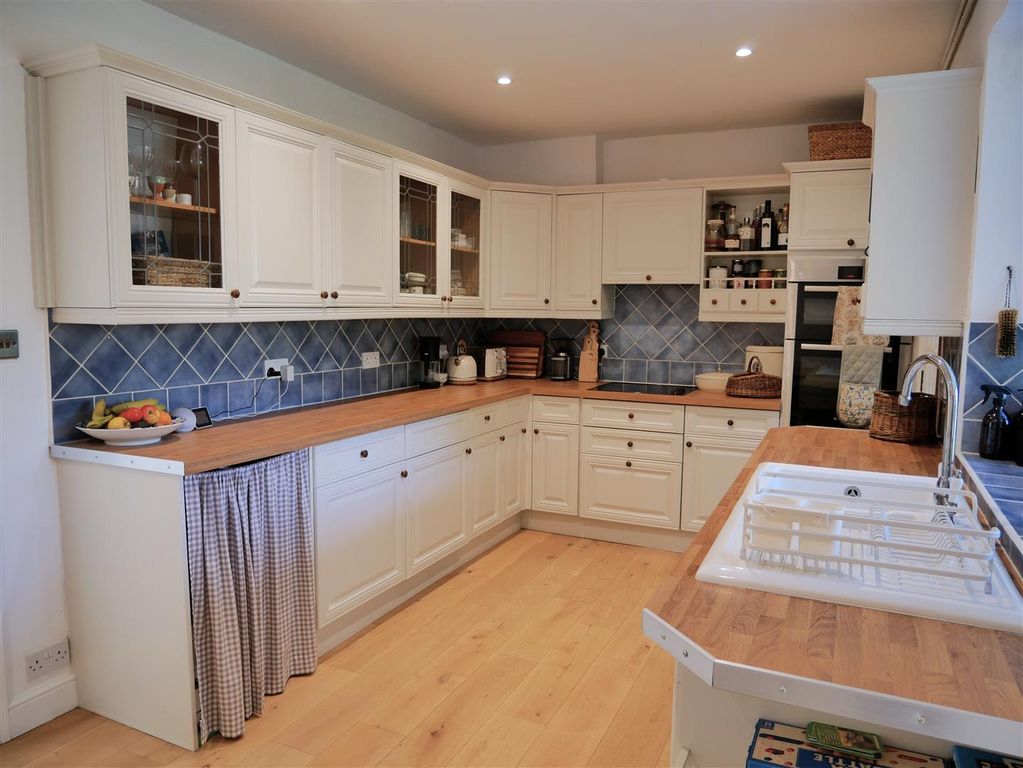 Property photo 3 of 25 P1550514.Jpg