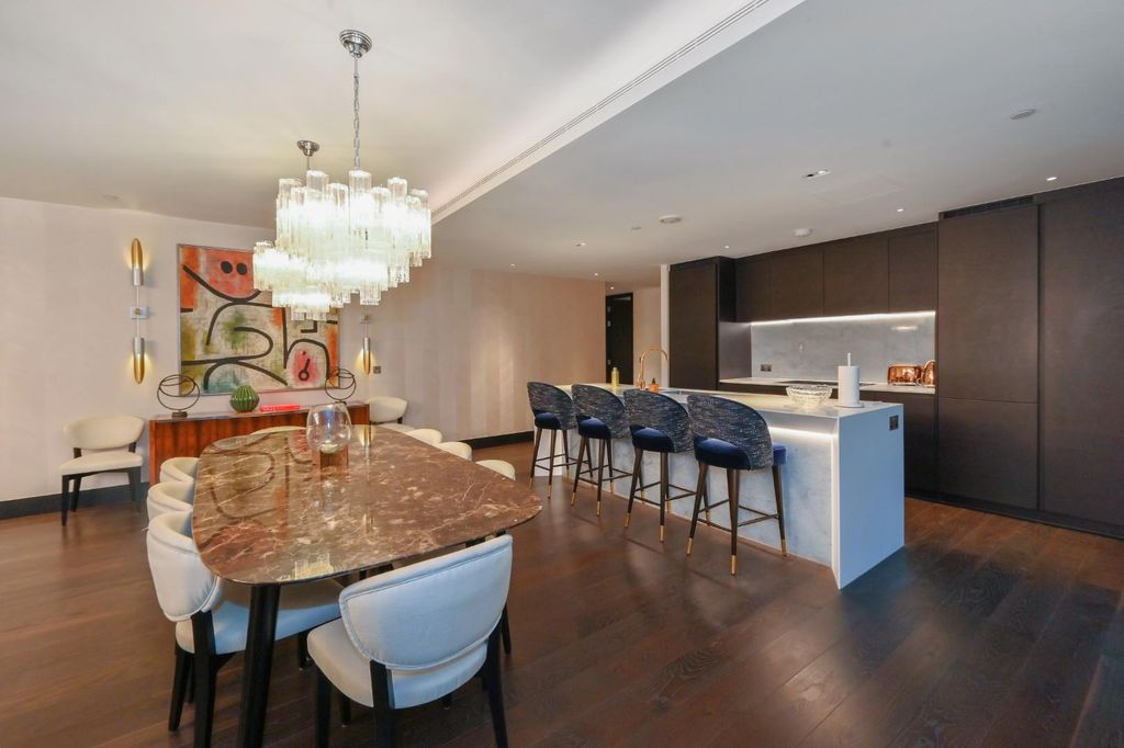 Property photo 2 of 21 303-The-Mansion (6 Edited).Jpg