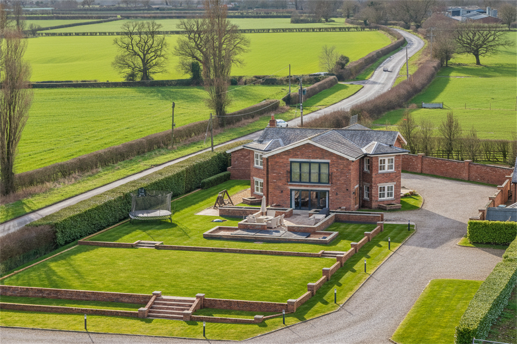 Property photo 1 of 39 (Main)