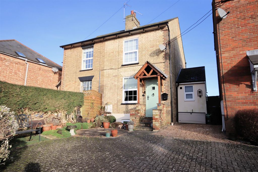 Property photo 1 of 22 9Congerlane-H2.Jpg