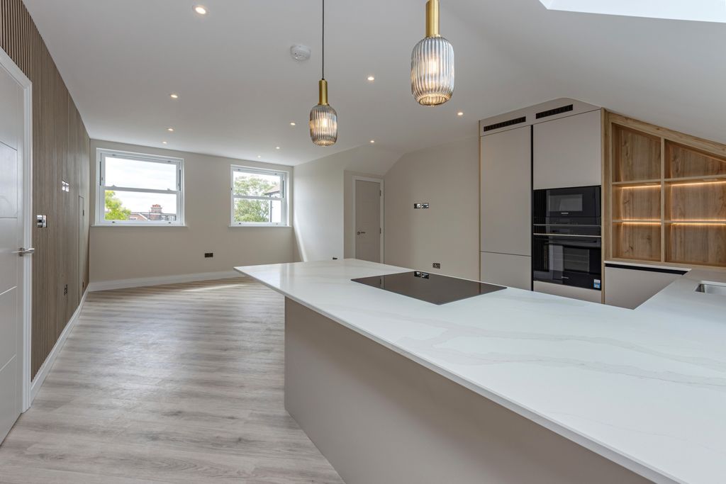 Property photo 3 of 19 Photo 9